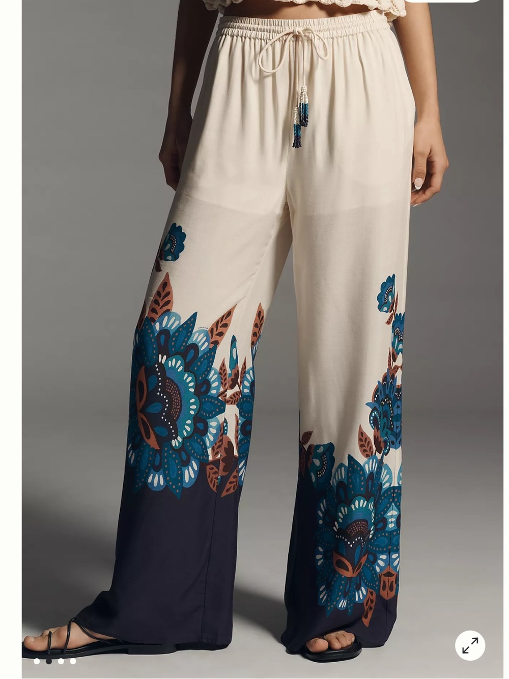 Farm Rio Printed Pants - Picture 9 of 9